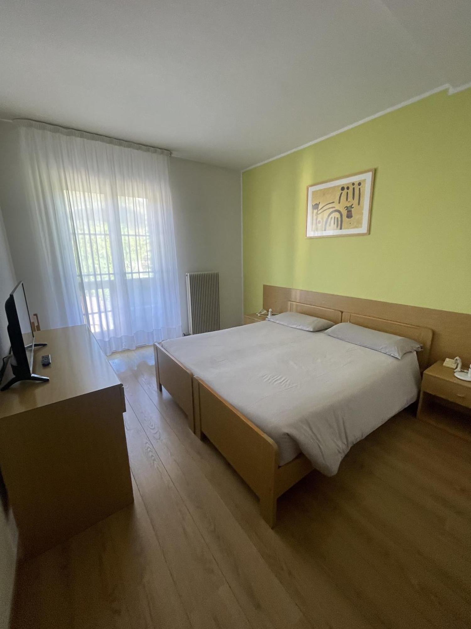 Hotel Bel Sit Comano Terme Extérieur photo